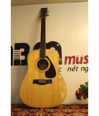 Đàn guitar Yamaha FG-201
